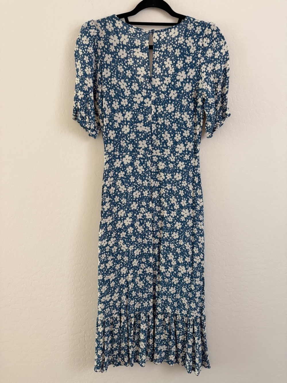 Reformation Blue V-Neck Midi Dress with Side Slit Nantes Mari Floral Ruffle Sz 8 - Picture 7 of 8